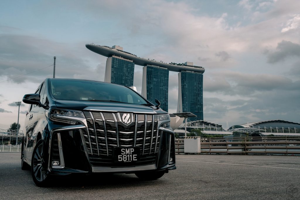 What to expect from a Changi Airport limousine transfer